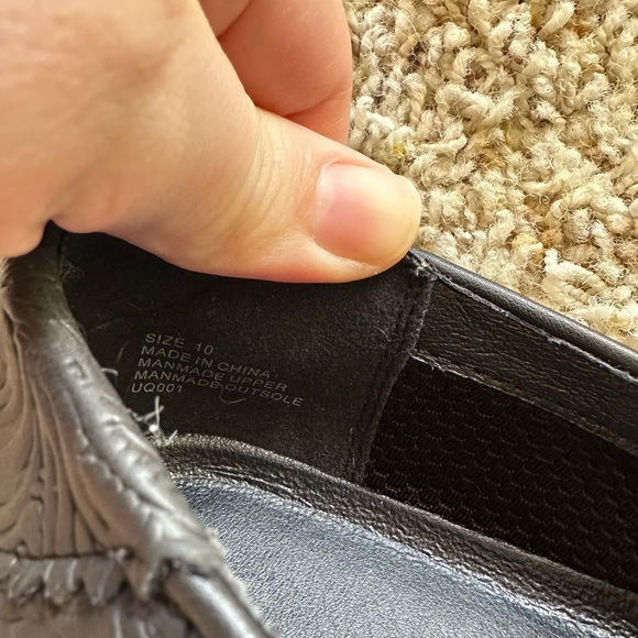 Rosecrans by Volatile Vegan Leather and Western Floral Design Slip Ons Sneakers - Picture 2 of 6